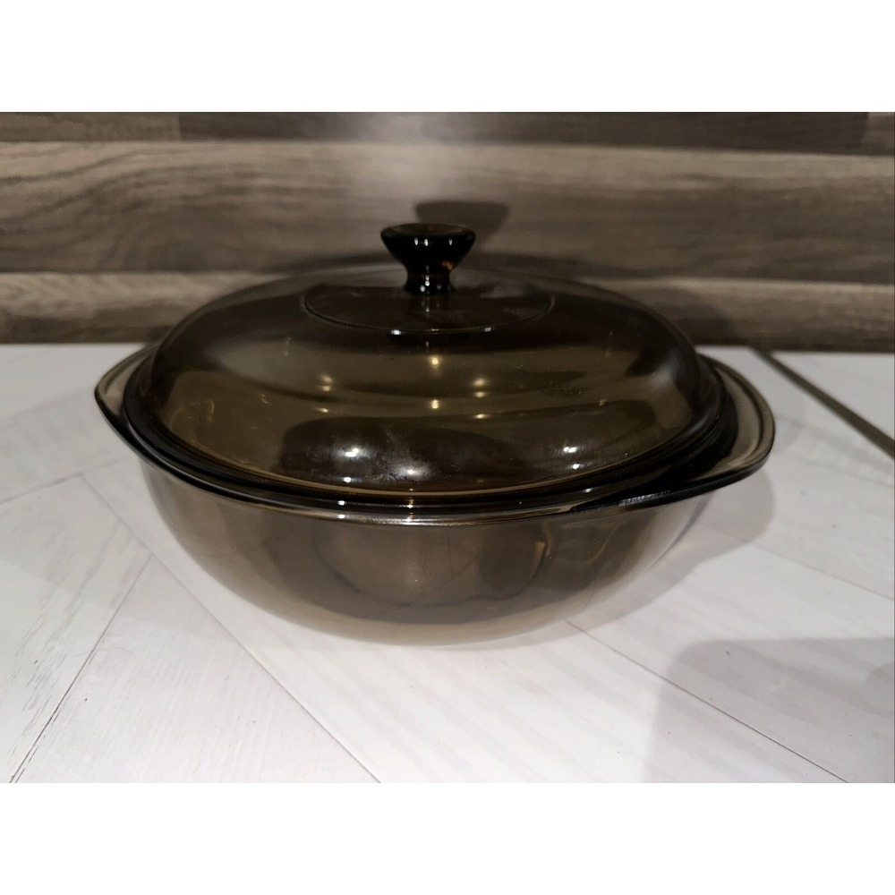 PYREX #024 21 D-3 2-Qt Brown Amber Round Casserole Dish Bowl w/ Lid‎